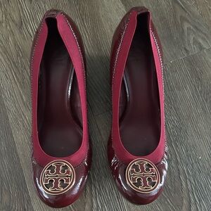 Tory Burch Women's Burgundy Flats